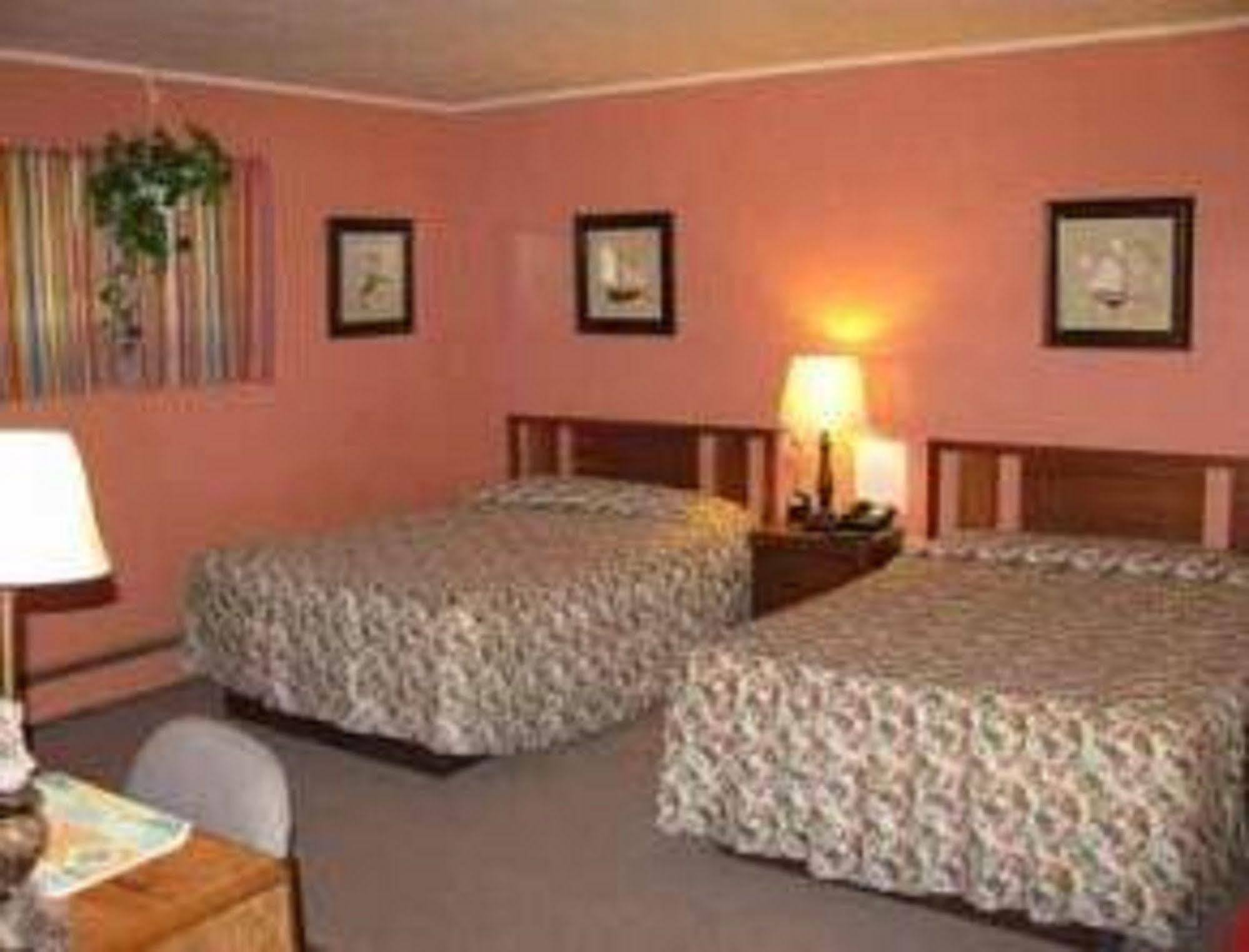 Four Seasons Motel Malone Ngoại thất bức ảnh